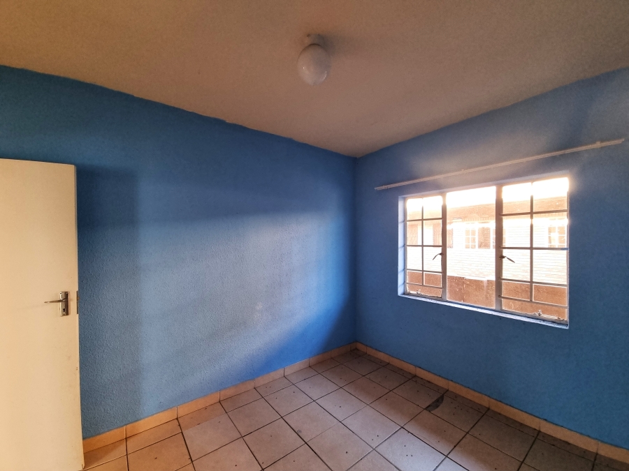 1 Bedroom Property for Sale in Lower Bo-dorp North West